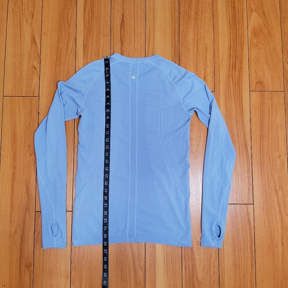 Lululemon Swiftly Tech Long Sleeve CrewHydrangea Blue Size 8 - Picture 7 of 11